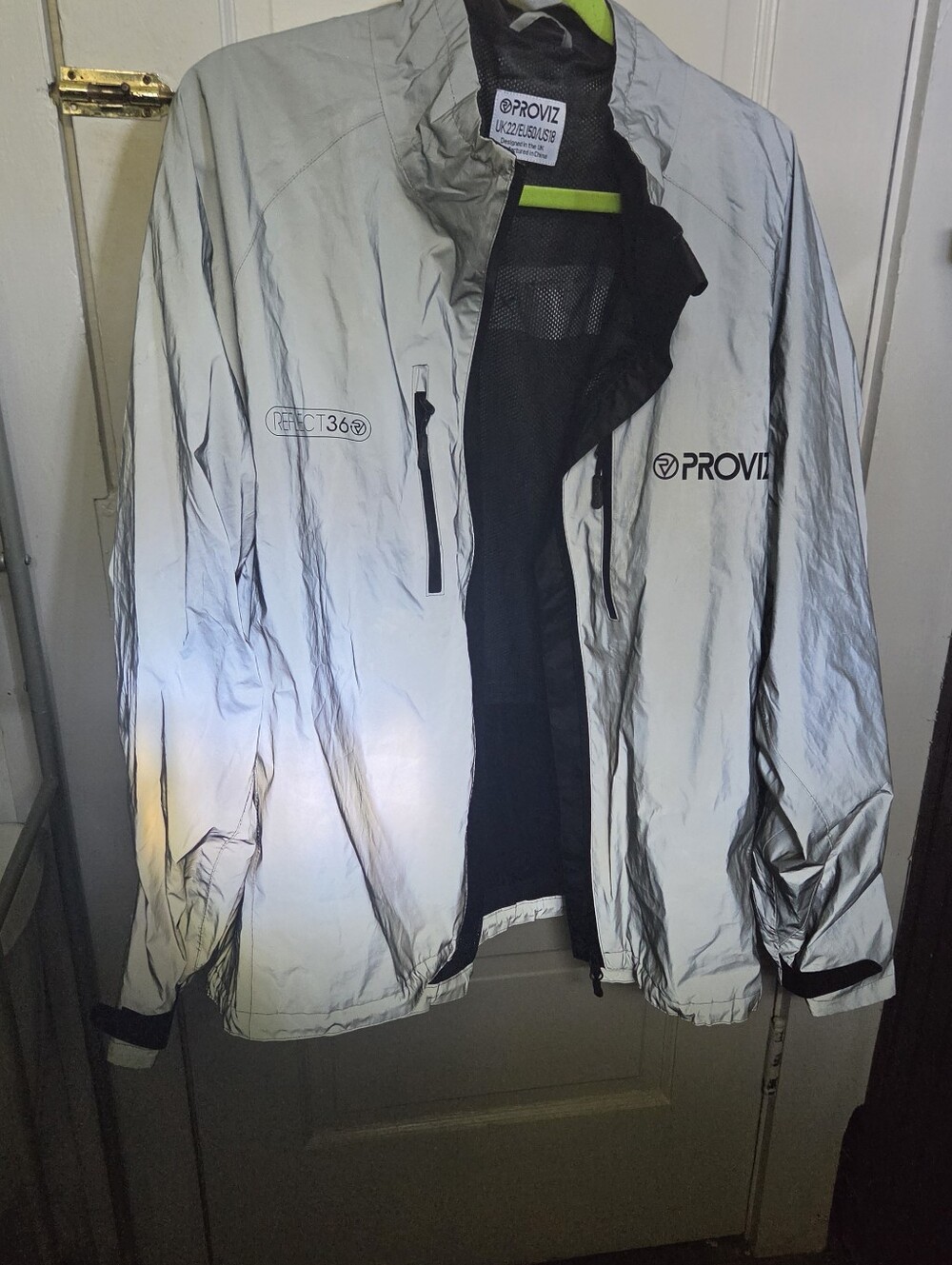 Women's Reflective Cycling Jacket - Silver